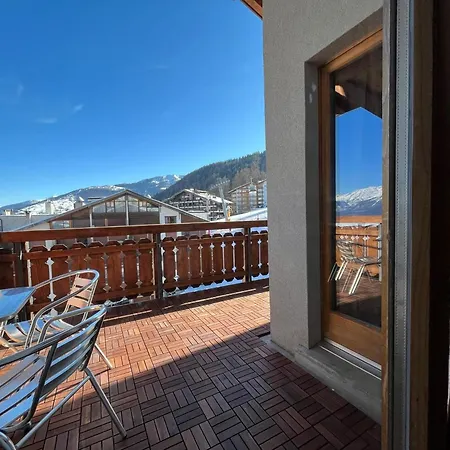 Tasteful With Balcony