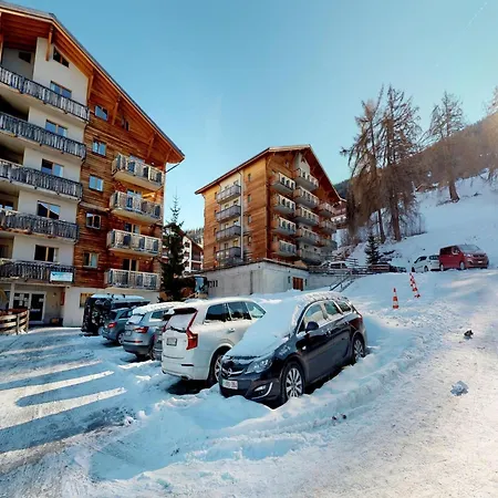 Апартаменты Tasteful With Balcony *