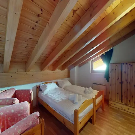 Tasteful With Balcony Lejlighed Nendaz